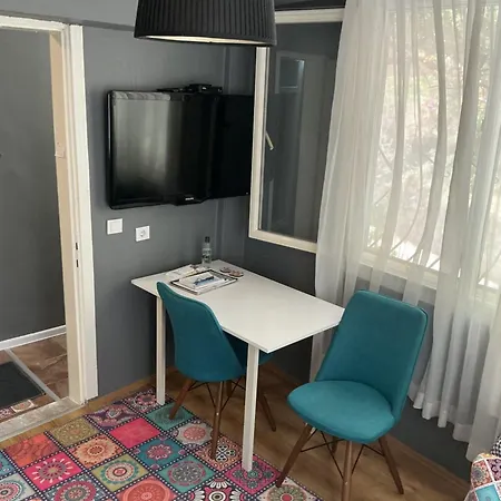 Small House 아파트 *