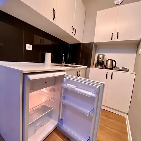 Apartment Small House *